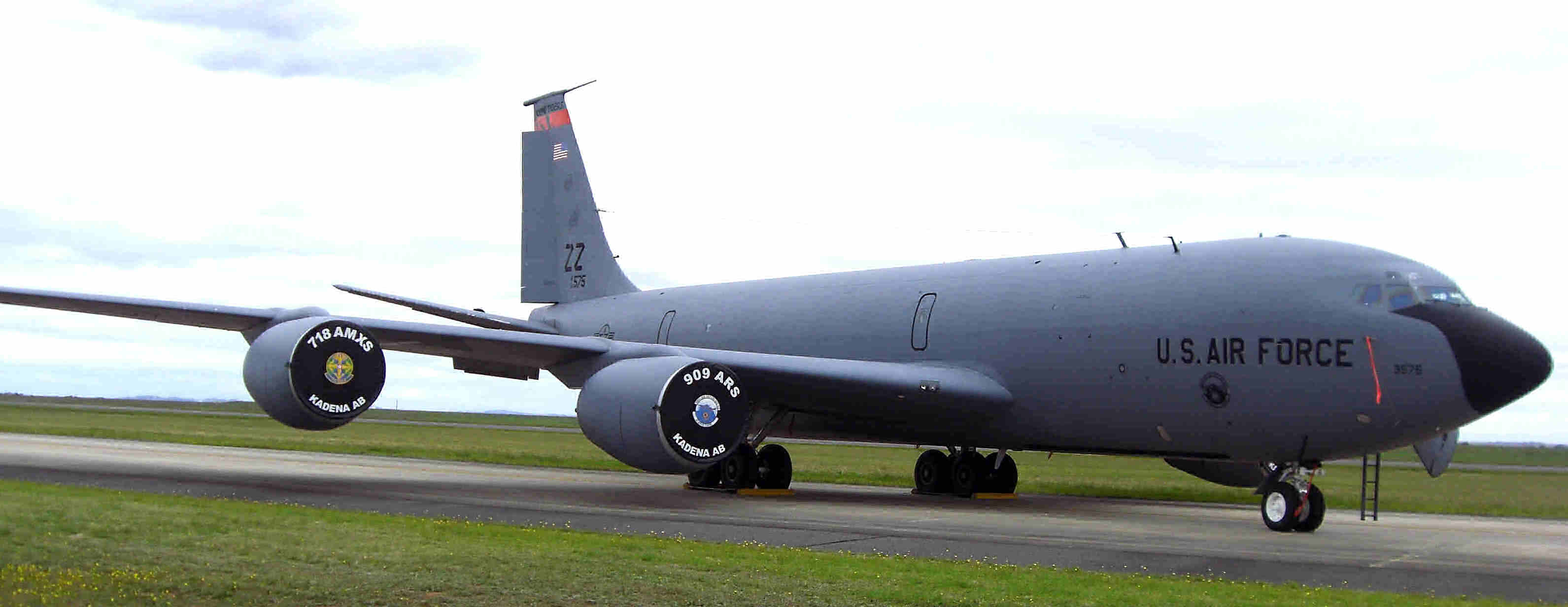 KC-135