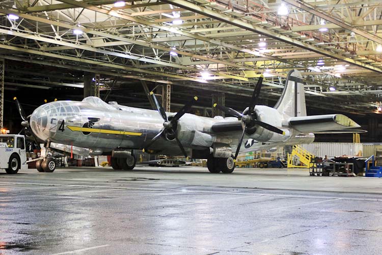 B29, Boeing Hanger