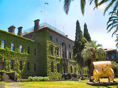 Vic Barracks