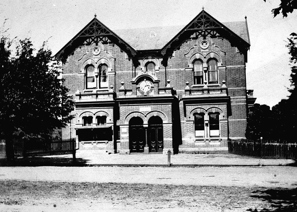 Warrigal Post Office