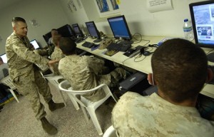 Troops - internet