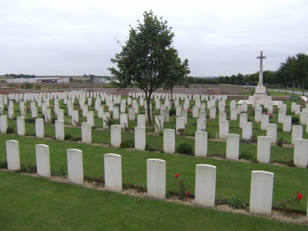 Albert War graves