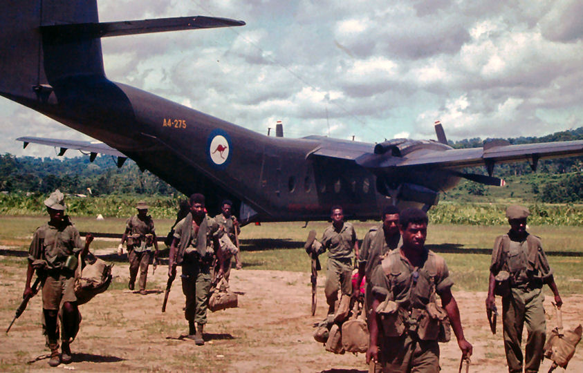 Caribou unloading PIR troops