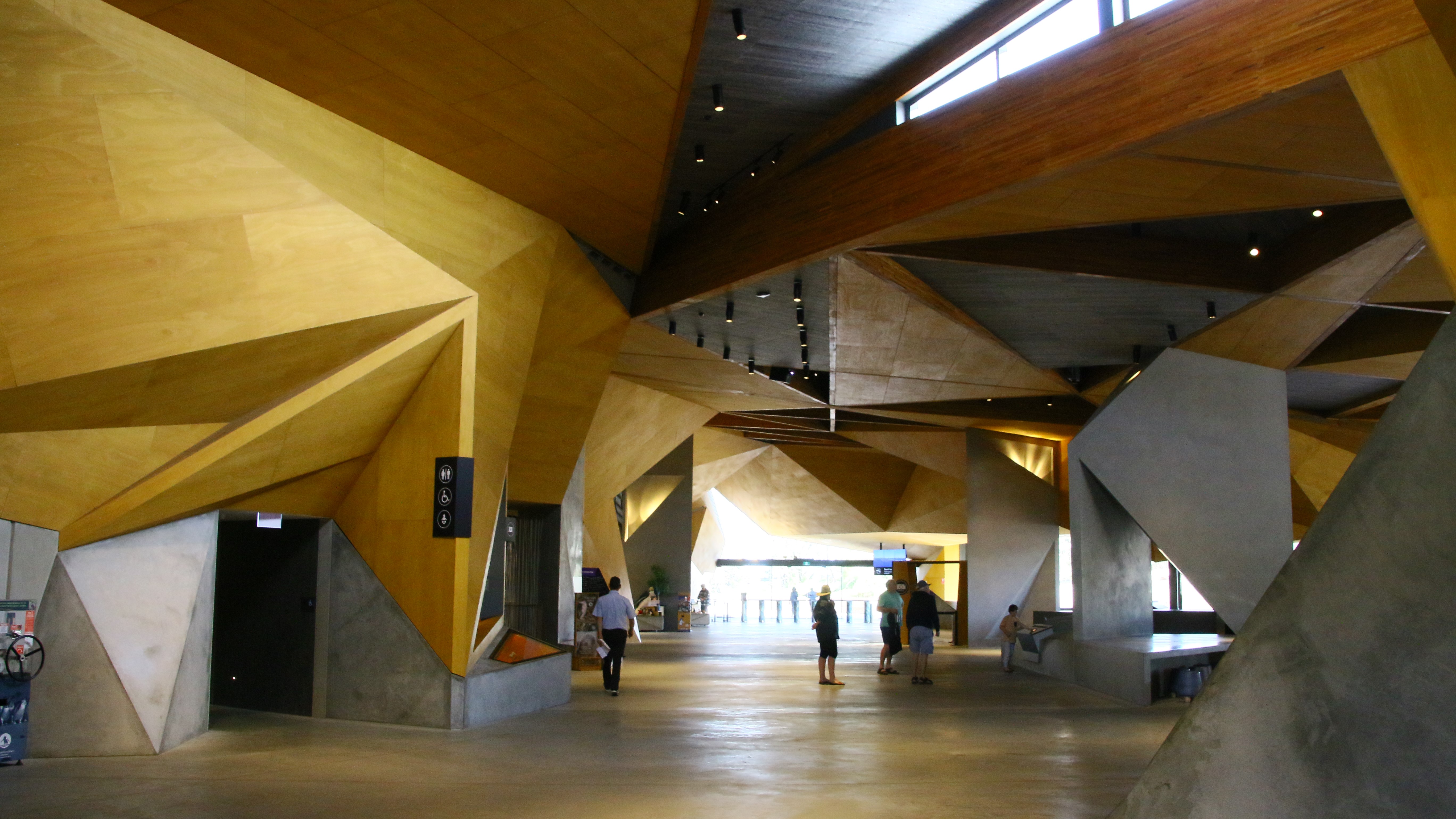 Penguin Centre 4