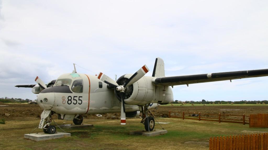 Grumman Tracker